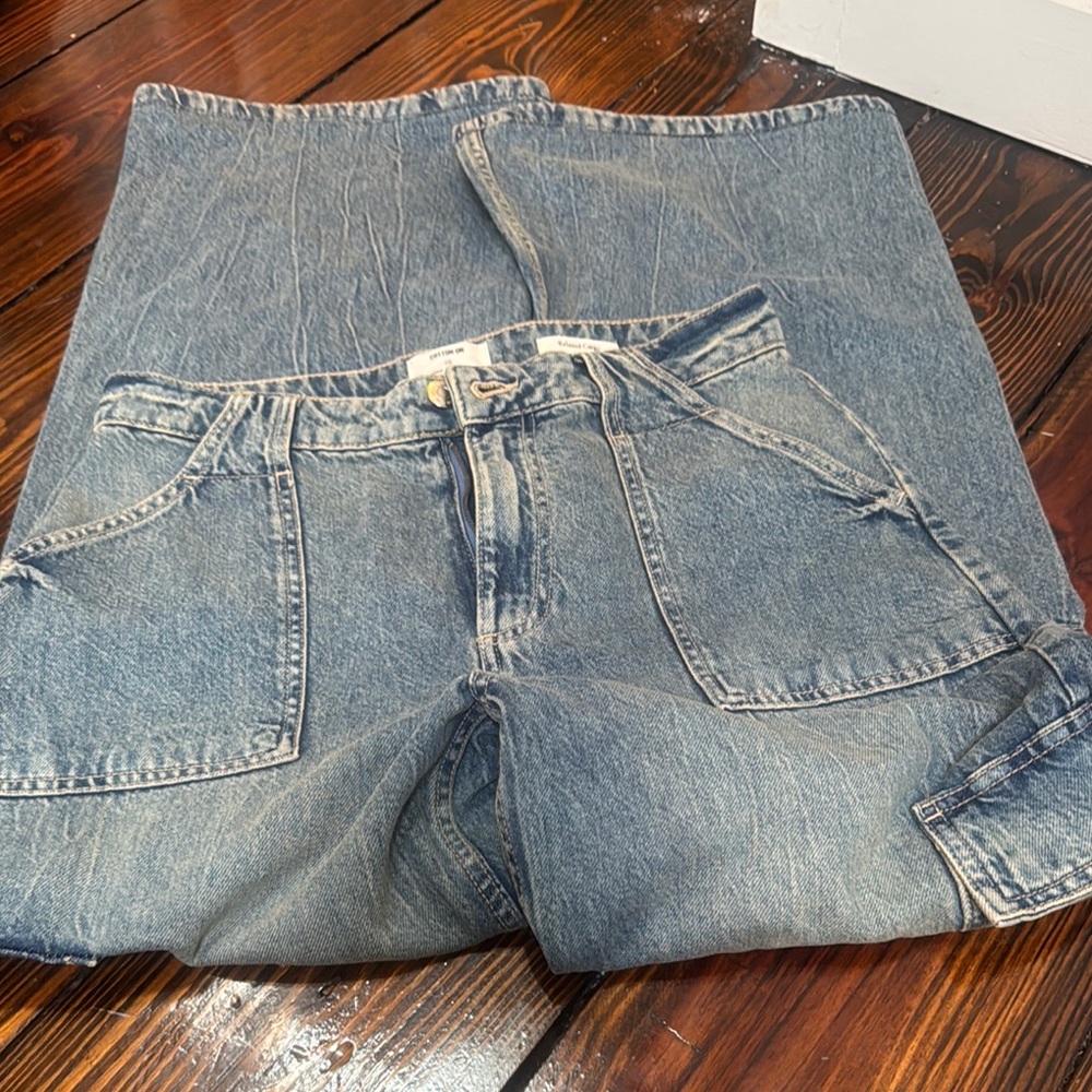 Cotton On Relaxed Fit Light Blue Jeans